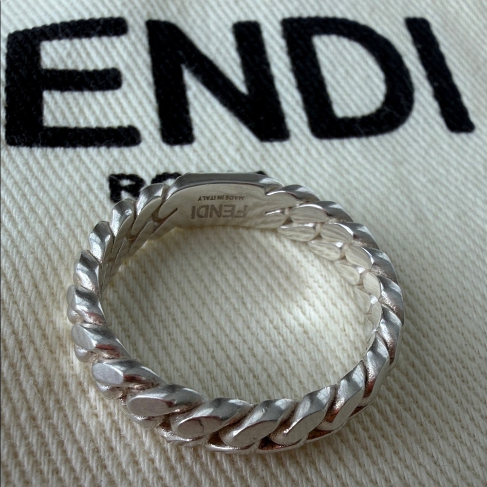Fendi Silver FF logo ring - Picture 7 of 9
